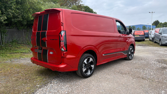 Ford Transit Custom 320 L1 Diesel Fwd 2.0 EcoBlue 170ps H1 Van Sport Auto - Image 10